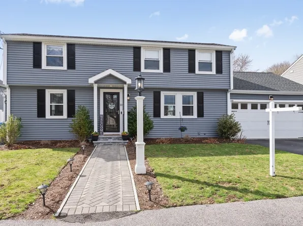 10 Shade St, Waltham, MA 02452