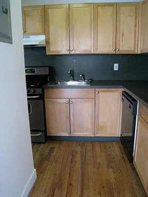 Rented by Brick Real Estate | media 19