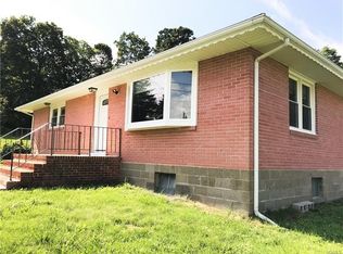 5 Bradford Ave, New Windsor, NY 12553