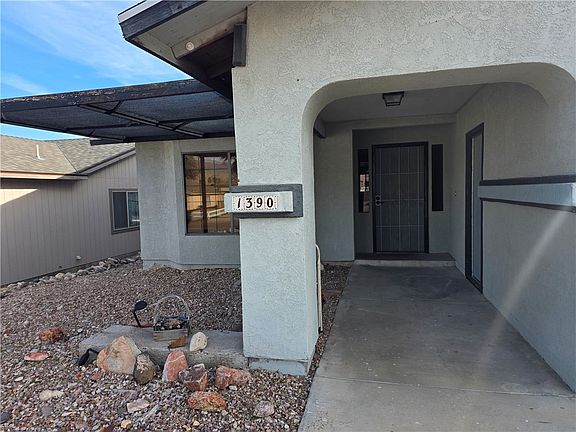 3rd image of 1390 Mirada Drive