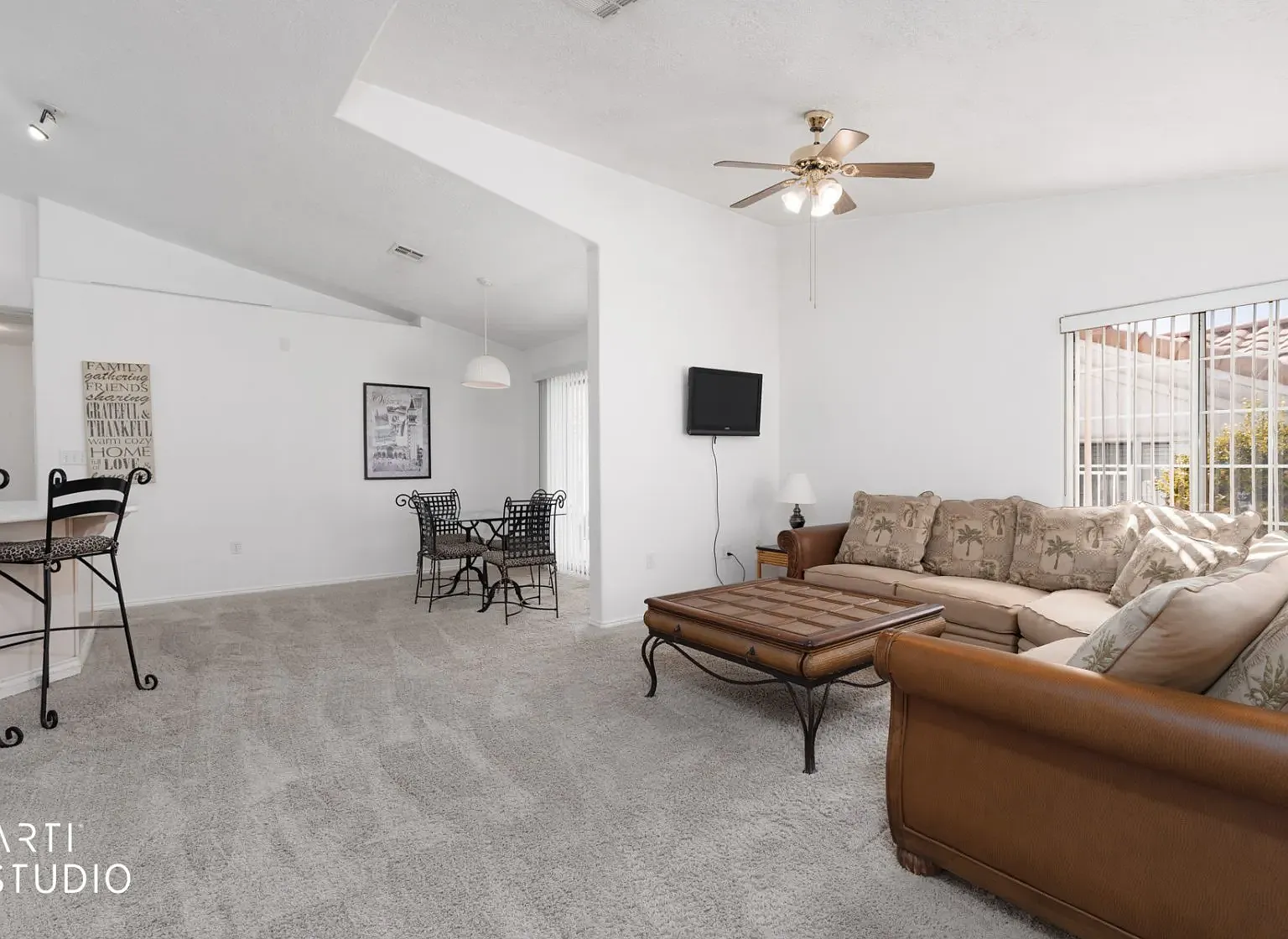 740 Mesa Springs Drive — Photo 3