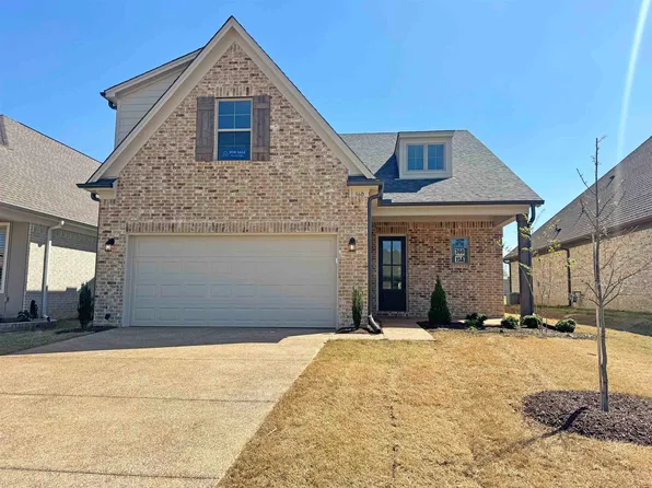 360 Saint Andrews Dr, Oakland, TN 38060