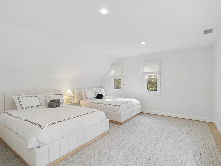 18 Cedar Trl — Photo 25