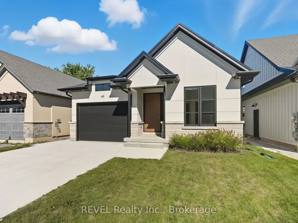 40 Ivy Cres, Thorold, ON L2V 0J9