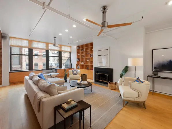 345 West 13th Street image 1 of 14