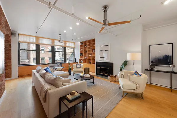 Sold by Nest Seekers International | media 22