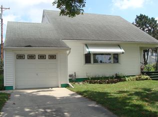 104 S Maple St, Rushford, MN 55971