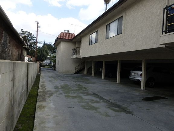 3rd image of 65 N Craig Ave #651