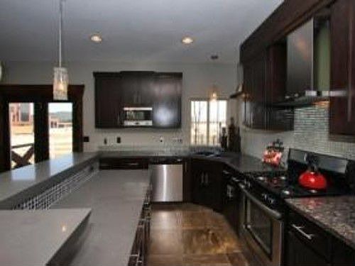 5th image of 812 E Olivia Ct S