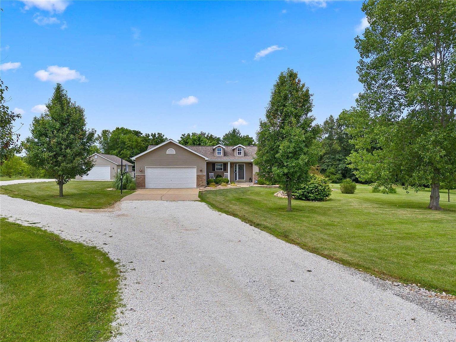 320 Cheryl Ct, Hawk Point, MO 63349 Zillow