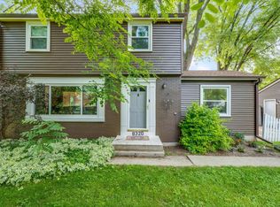 8320 N Poplar Dr, Fox Point, WI 53217