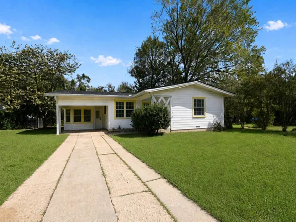 548 Bowser St, Rockdale, TX 76567
