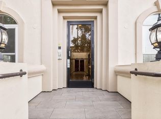 4294 Coldwater Canyon Ave APT 2, Studio City, CA 91604