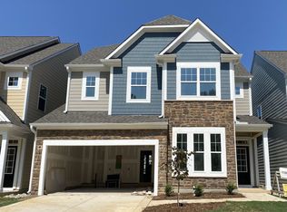 112 Faxton Way SE #579, Holly Springs, NC 27540