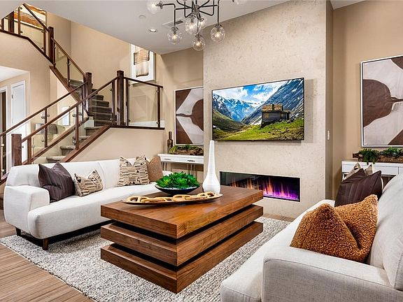 3rd image of 9068 Dolce Brezza St