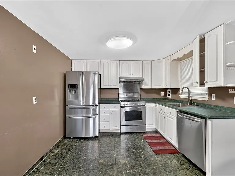 67 Brookline St #2 — Photo 4