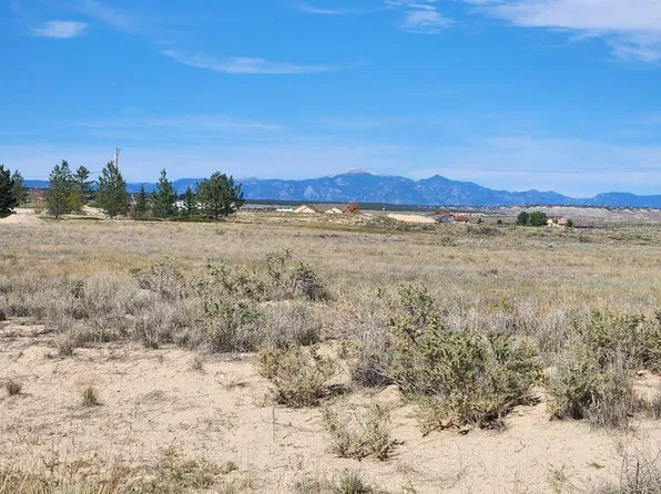 869 E Platteville Blvd, Pueblo West, CO 81007