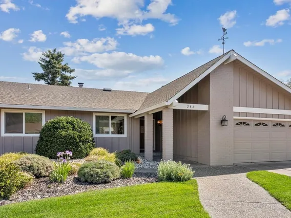 244 Valley Oaks Drive, Santa Rosa, CA 95409