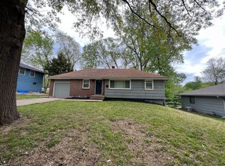 10013 Fremont Ave, Kansas City, MO 64134