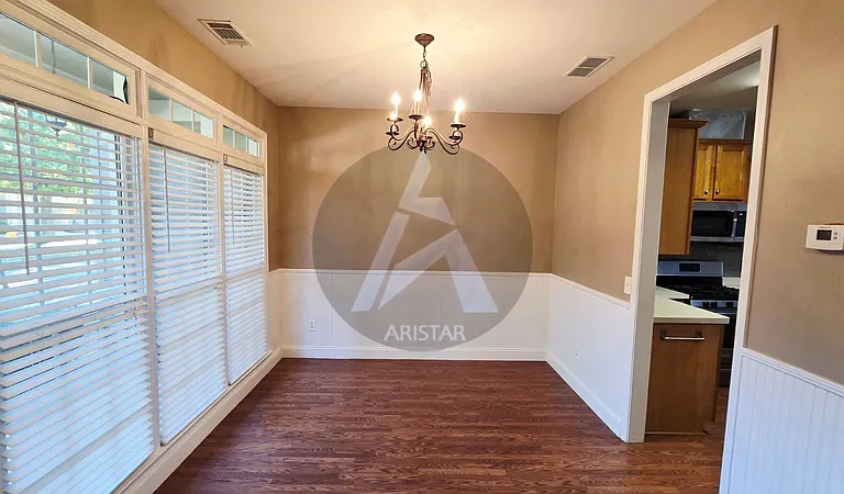 223 Elmbrook Ln — Photo 11
