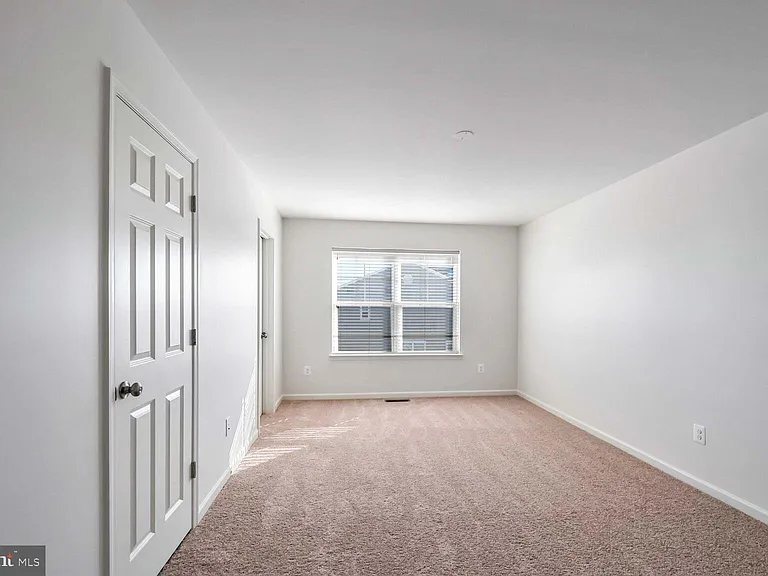 117 Gristmill Ct — Photo 15