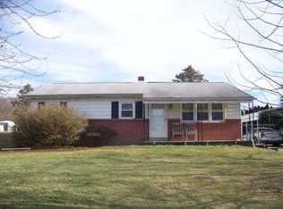 412 Lahrs Rd, Northumberland, PA 17857