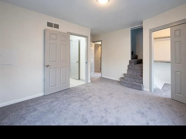 447 Steck St — Photo 21