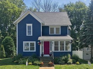 601 Perry St, Vermilion, OH 44089