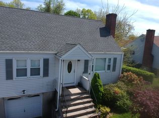 655 Glendale Ave, Bridgeport, CT 06606