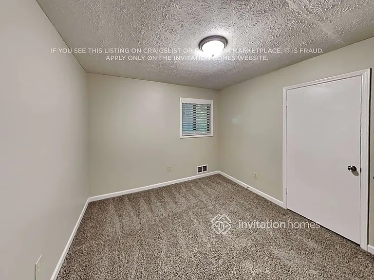 4162 Jody Ct NE — Photo 15