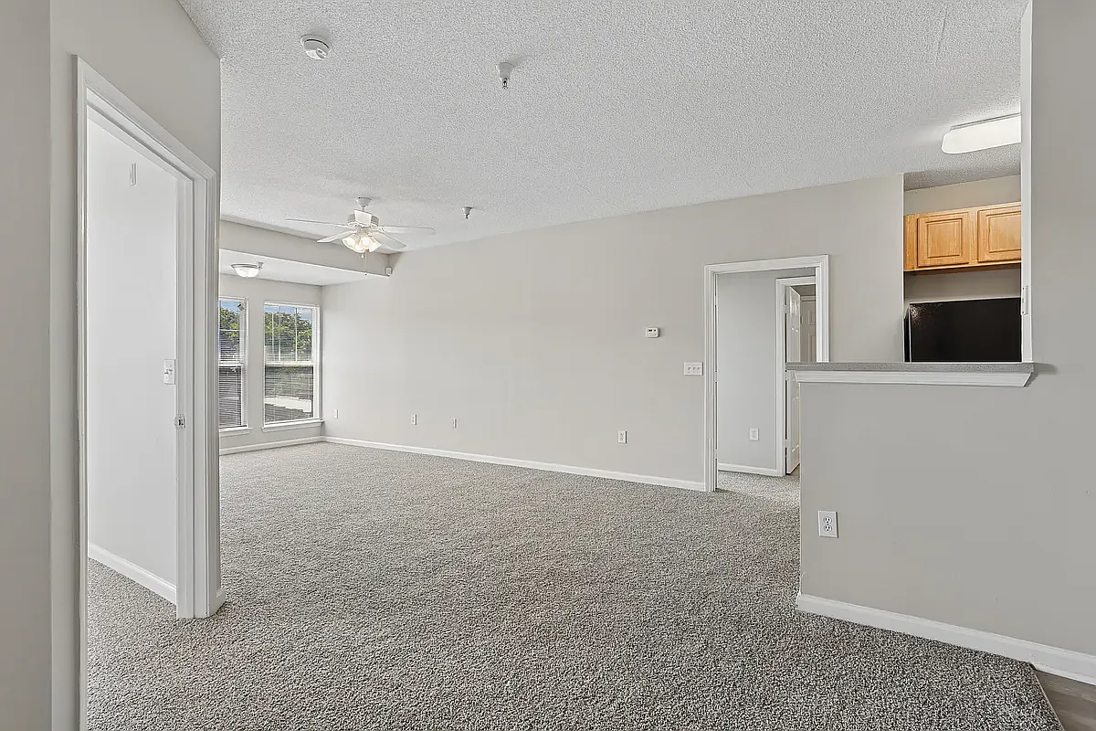 Heritage Station Apartments — Photo 1