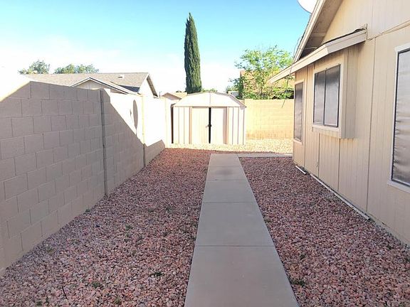 4th image of 8114 W Corrine Dr