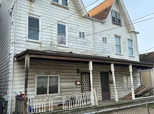 733-735 Mary St, Mc Kees Rocks, PA 15136