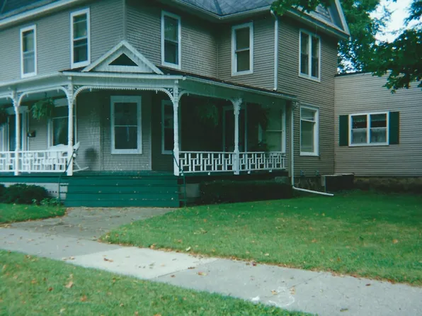 216 N Eagle St, Marshall, MI 49068