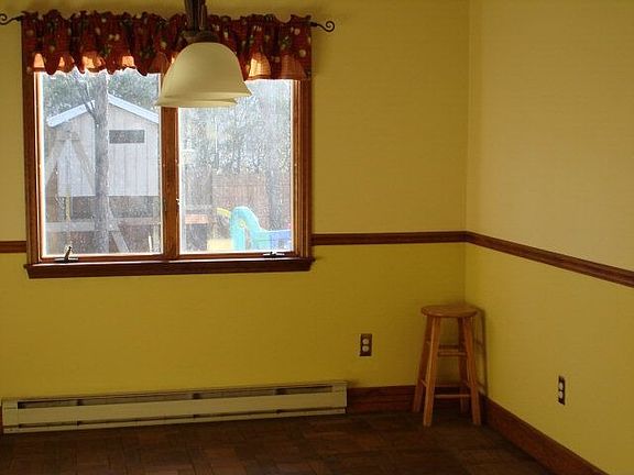 4th image of 7 Flaglar Dr