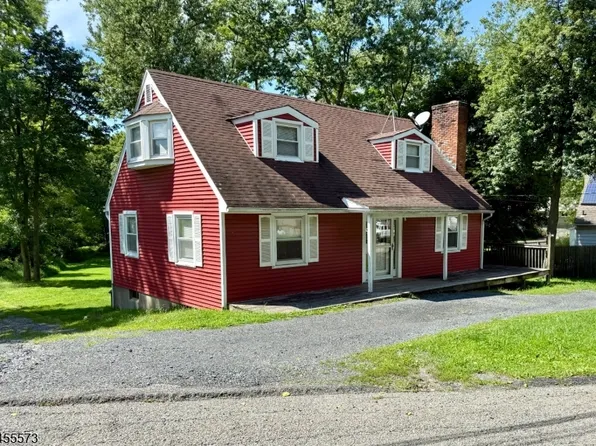 12 Shady Ln, Newton Town, NJ 07860