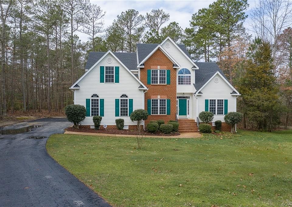 1st image of 13728 Nairn Pl