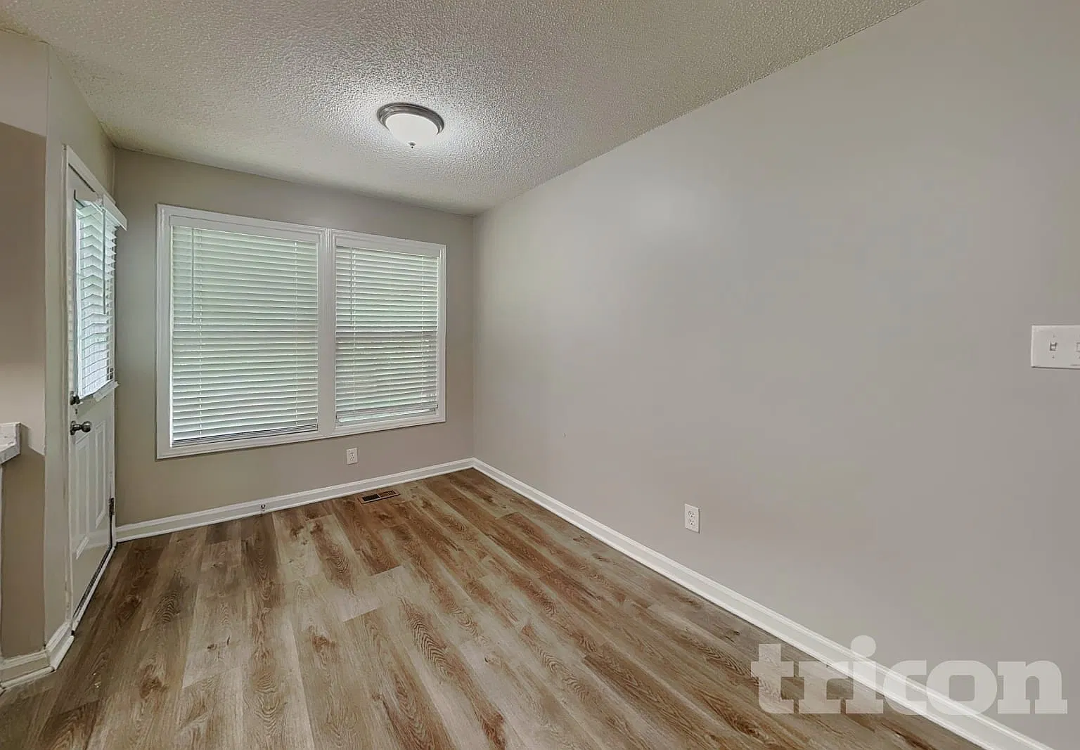1031 Laurel Leaf Road Zebulon NC — Photo 4