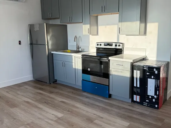 2154 S Marina Dr #2, Thermal, CA 92274