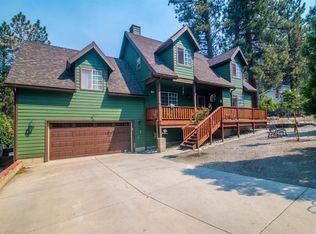 5301 Orchard Dr, Wrightwood, CA 92397