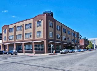 255 3rd St APT 209, Oakland, CA 94607