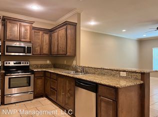 9210 Shadow Oak Dr, Tyler, TX 75707