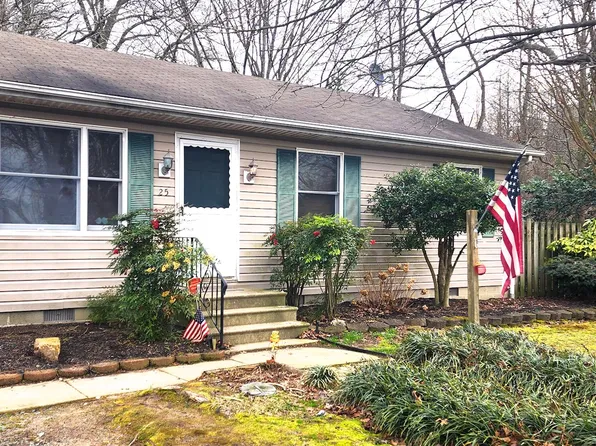 25 Greenridge Ave, Ridgely, MD 21660