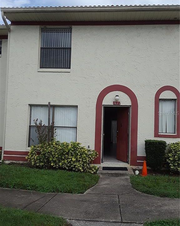 1st image of 1617 Little River Dr #9