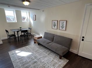 3501 N Calvert St #B, Baltimore, MD 21218