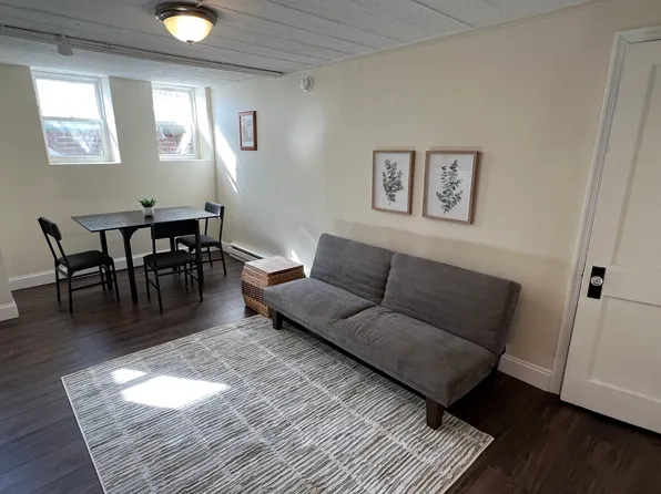 3501 N Calvert St #B, Baltimore, MD 21218