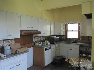 1812 Highly St, Saint Joseph, MO 64501