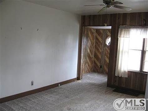 4th image of 1314 N Milwaukee Ave