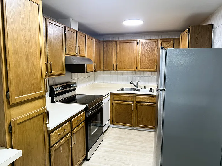 46-1 Puulena St #B5 — Photo 2