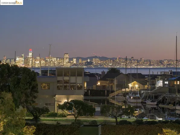 1200 Brickyard Way APT 203, Richmond, CA 94801